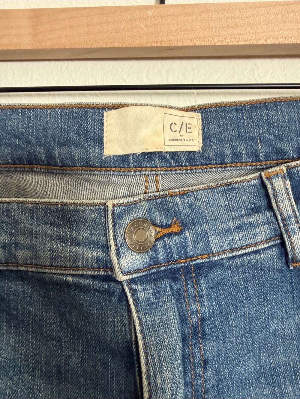 Current Elliot Jeans - Picture 3 of 7